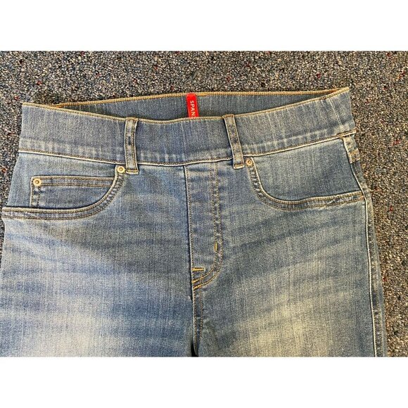 Spanx Jeans Ankle Straight Medium Wash Size Small Petite SP - Picture 2 of 5